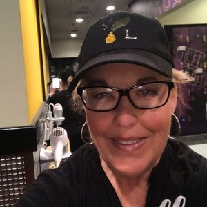 Meet your Posher, Marie